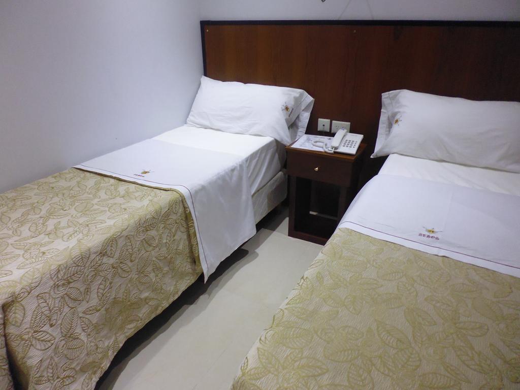 Hotel Athos Buenos Aires Eksteriør bilde
